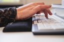 BakkerElkhuizen-trapezium-ergo-wrist-rest-compact-mouse-pads-wrist-rests-1697184549-9.jpeg (img_69_2)